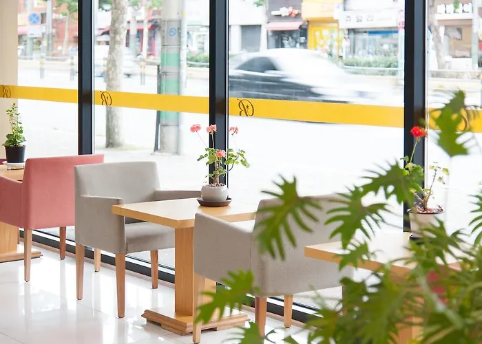 酒店 Benikea Flower
